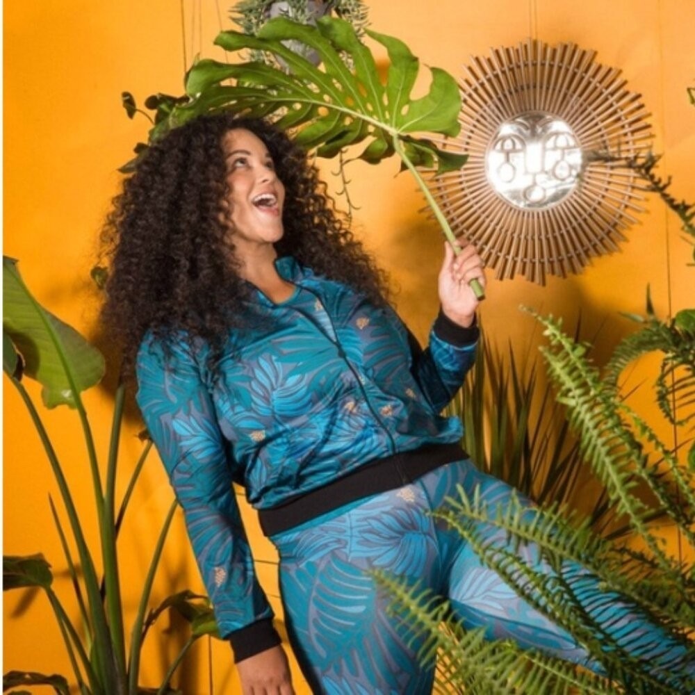 New Beyond Yoga x Justina Blakeney Jungalow Bomber Jacket Active Workout